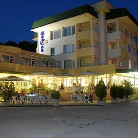 Marina 3* Китен