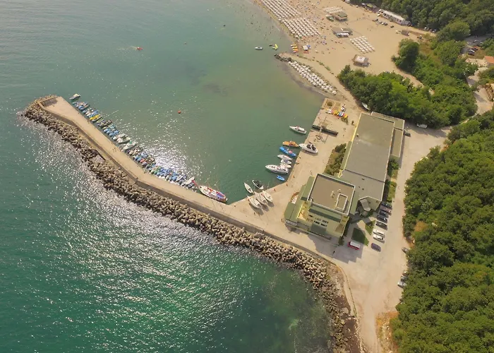 מלון Marina קיטן