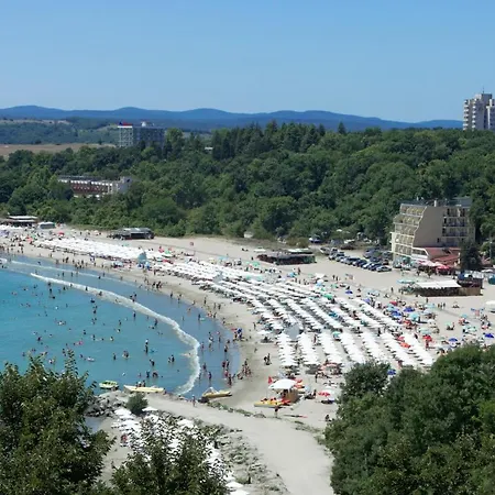 Отель Marina