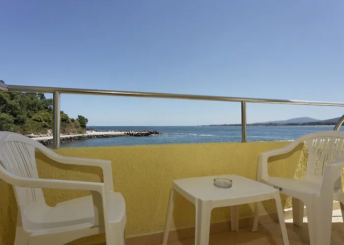 Marina Готель Китен